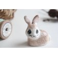 画像1: Torquay rabbit figurine (1)