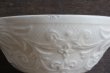 画像10: White relief bowl (10)