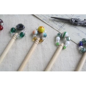 画像: Antique beads bobbin