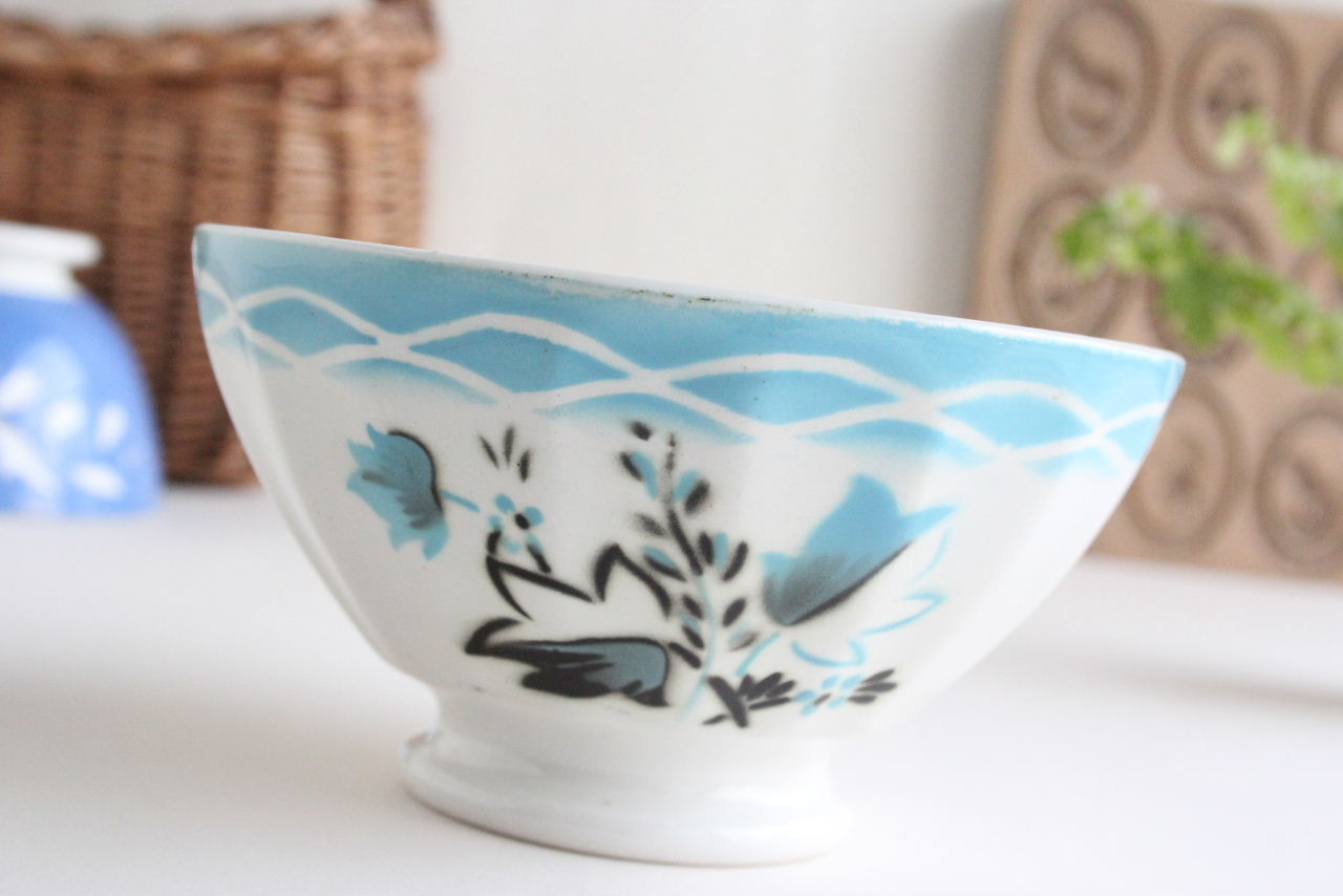 画像1: Blue flower bowl (1)