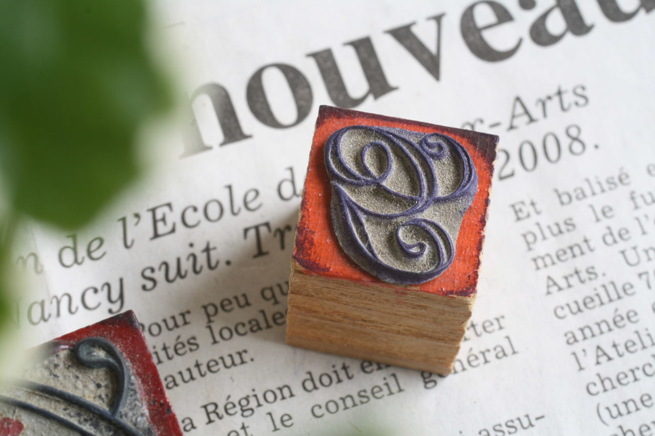 画像1: French initial stamp G (1)