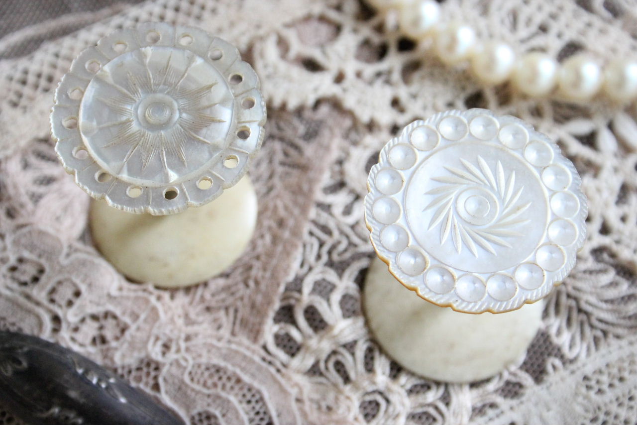 画像2: Mother of pearl spool (2)